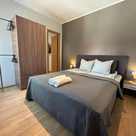 Jon'S 2 Apartments Parnu Exterior photo
