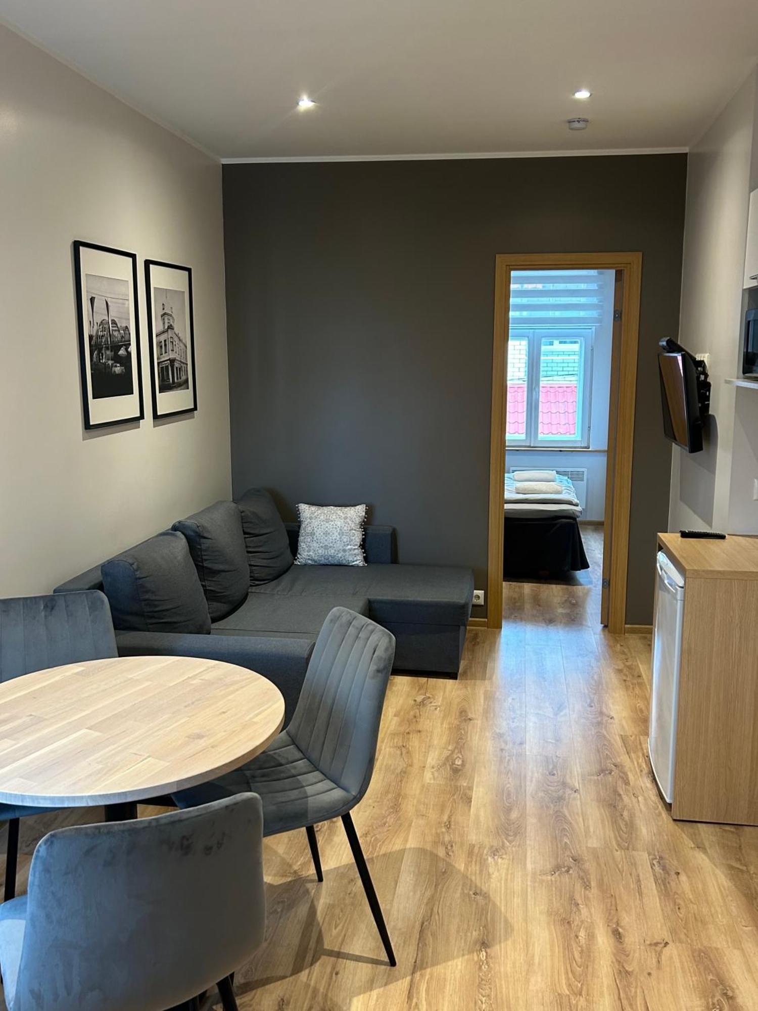 Apartment Jon's 2 *