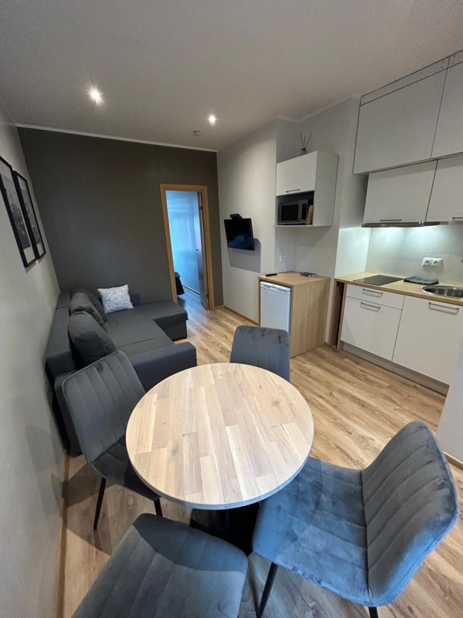 Apartment Jon's 2 *